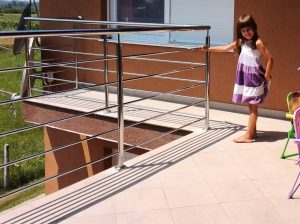 inox ograda